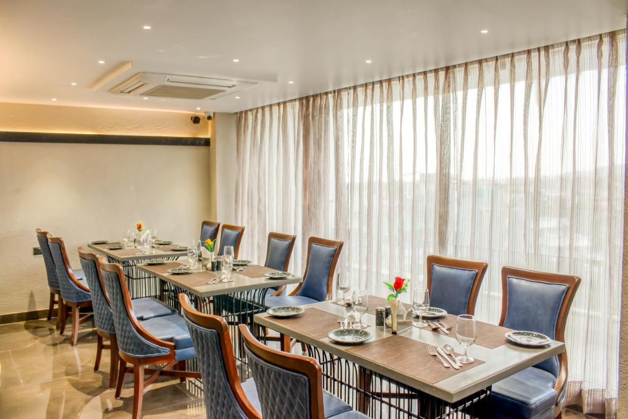 Aura Rooms Dehradún Kültér fotó