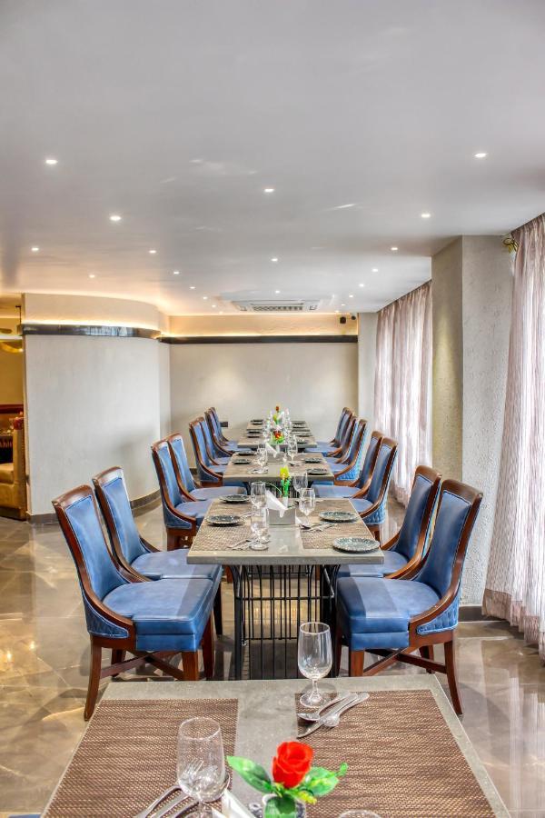 Aura Rooms Dehradún Kültér fotó